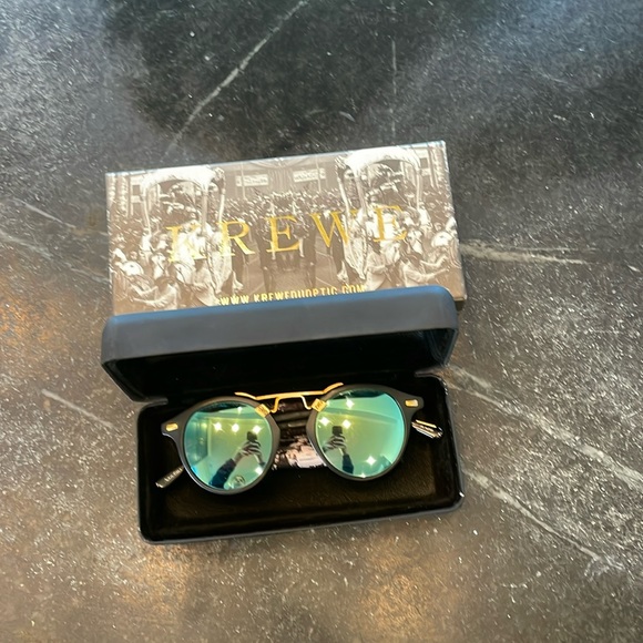 Krewe Sunglasses St. Louis